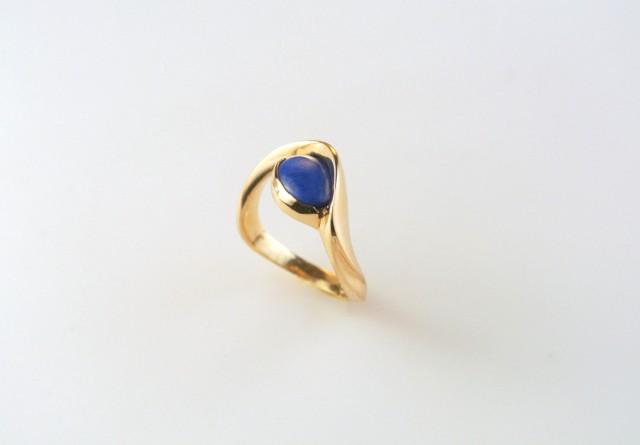 14k Gold and Lapis